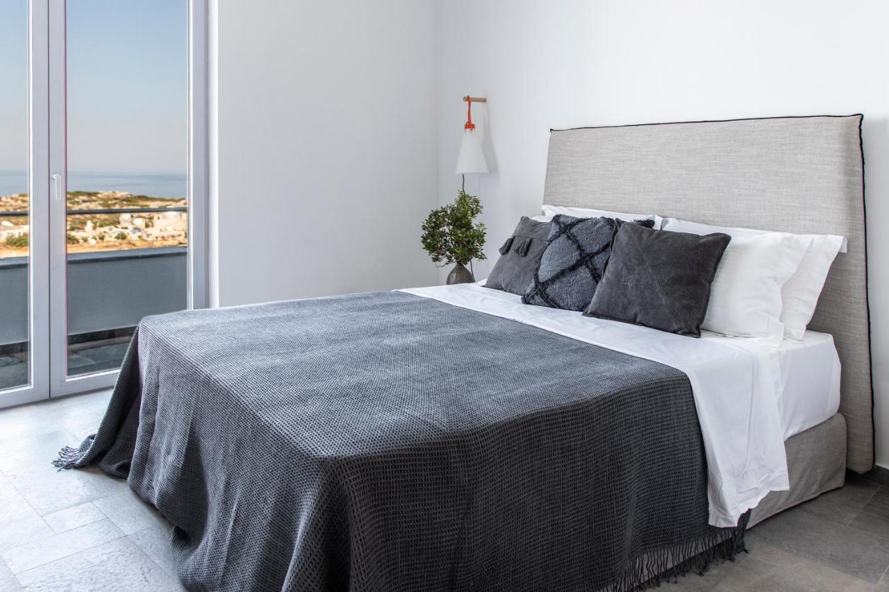 Pristine Seaview Villa , With 5-Star Resort Access ファリラキ エクステリア 写真